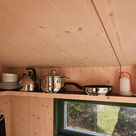 Sleep Space 1 - Green&tiny Spot Birkenmühle